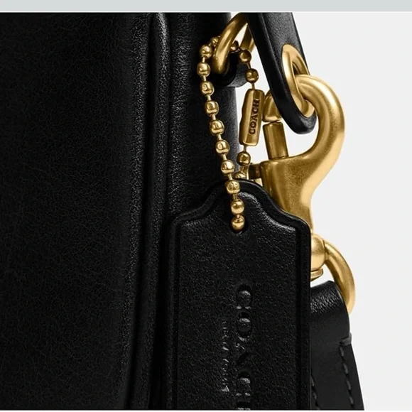 Coach Women’s Natural Grain Leather Plaza Bag 18 with Gold Hardware - Picture 3 of 6